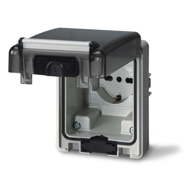 BASE PLURISTANDARD IP66 70X87 16A 250V